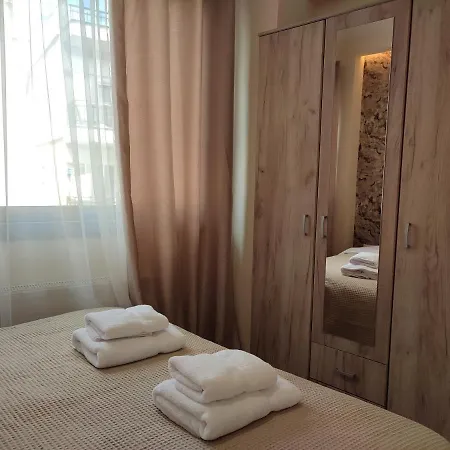 Villanova - Emerald * Thessaloníki